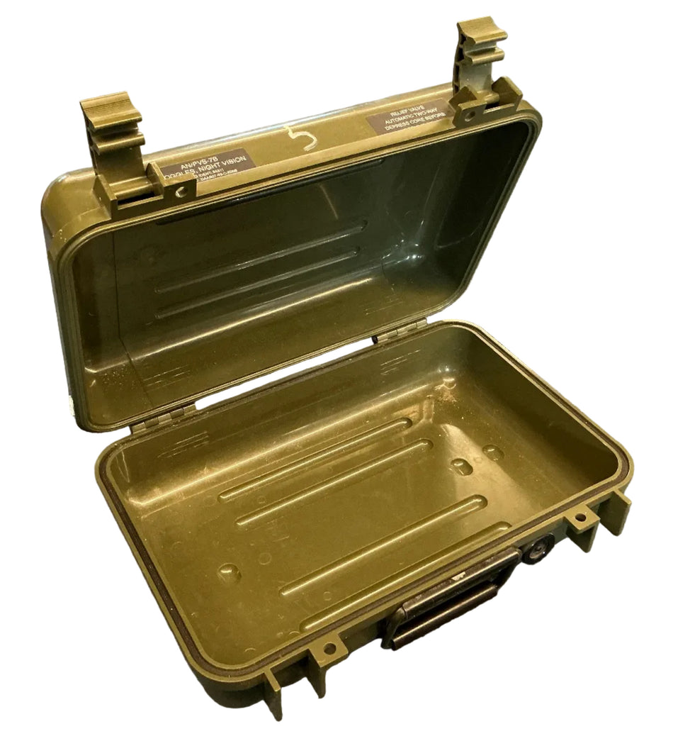 US Army AN/PVS-7B Hartschalen Transportkoffer Box Olive Drab